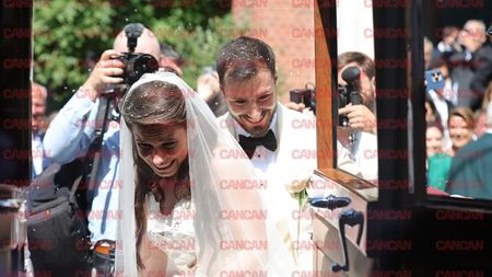 Eleganță la SUPERLATIV! Cum au apărut la petrecerea de nuntă a Kirei soții Hagi, Ianis și Elena, Gigi Becali și verii lui