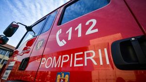 Incendiu la Spitalul CFR din Cluj-Napoca. Flăcările au pornit din cauza unui scurtcircuit. Mai multe persoane au fost evacuate