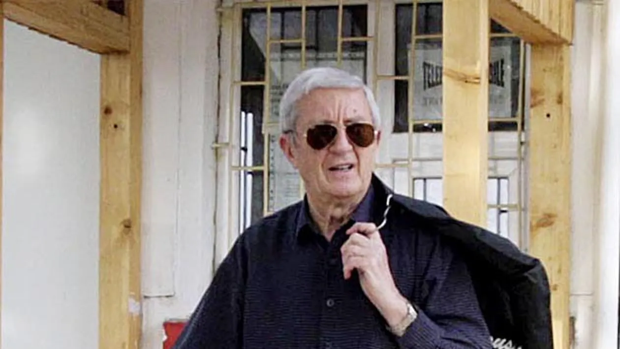 Victor Atanasie Stanculescu a cerut sa fie eliberat din puscarie! Nu suporta regimul de detentie din cauza hemoroizilor!