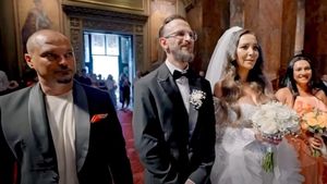 Puya și Melinda, nași de cununie. Rapperul l-a întrerupt pe preot și a zis 2 cuvinte care au creat rumoare în biserică
