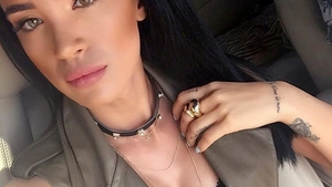 PRIMA IMAGINE cu burtica de GRAVIDĂ! ADELINA PESTRIŢU şi-a bucurat fanii: "O să fie mamă..."