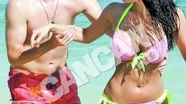 Pulhac si Raluca, vacanta de vis. Au sarbatorit doi ani de relatie in paradisul asiatic