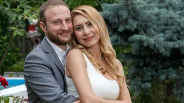 Au spus DA! Unul dintre cei mai doriti burlaci din Romania s-a insurat cu iubita lui gravida in 4 luni