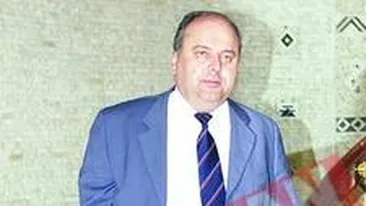 Pinalti candideaza la europarlamentare pe banii jucatorilor