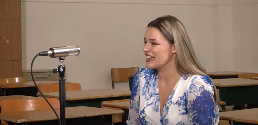 Ce ar modifica Raluca Alexandru, eleva care a luat 10 la BAC, în sistemul de învătământ. Dezvăluiri în podcastul ALTCEVA cu Adrian Aretene