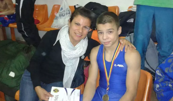 Ce dramă trăiește Rafael Szabo la Desafio: Aventura. Mama lui a murit recent și el vrea să îi aducă un omagiu la PRO TV