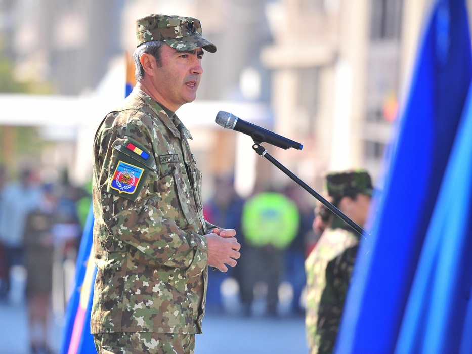 Amanta și soția generalului sinucigaș, la cuțite. Partenera oficială a lui Dorin Ioniță își amenință rivala cu tribunalul