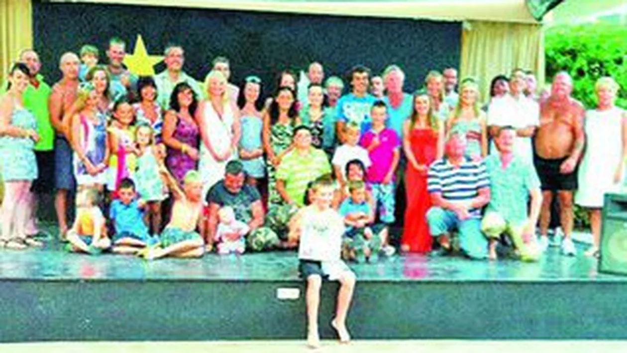 49 de vecini, impreuna in vacanta