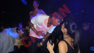 Ja Rule si-a pierdut mintile intr-un club bucurestean!