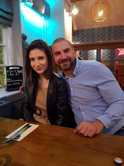 Viorel, mândru de fetele lui, aici cu Giulia