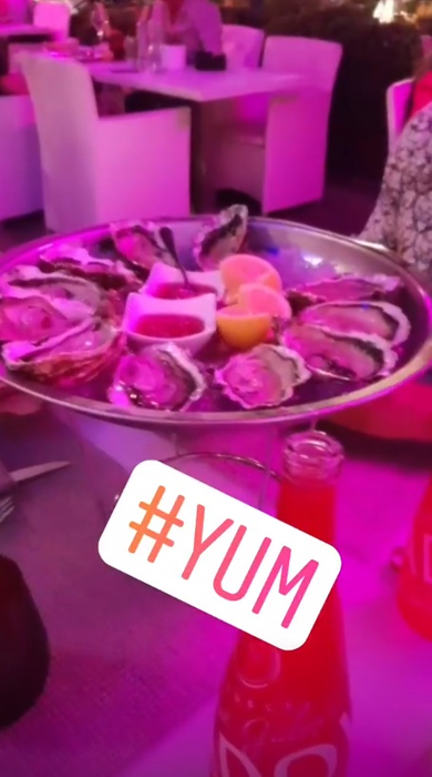 Cei doi s-au delectat cu preparate fine într-un local de pe Costa de Azur. Sursa foto: Instagram