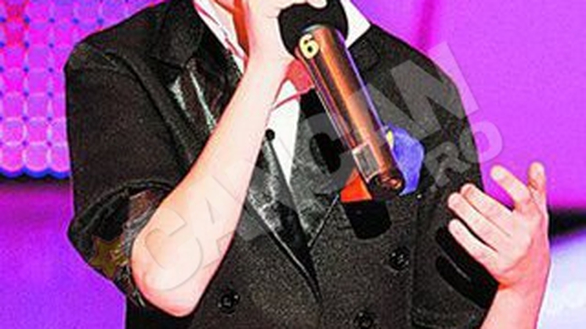 Cosmin Agache, de la Romanii au talent,  a inceput sa castige din beat-box!
