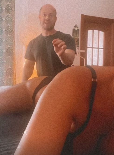 Andreea Antonescu, una dintre cele mai sexy cântărețe