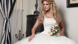 Bianca Drăguşanu, în rochie de mireasă! Fanii au felicitat-o imediat. “Casă de piatră, eşti superbă!”