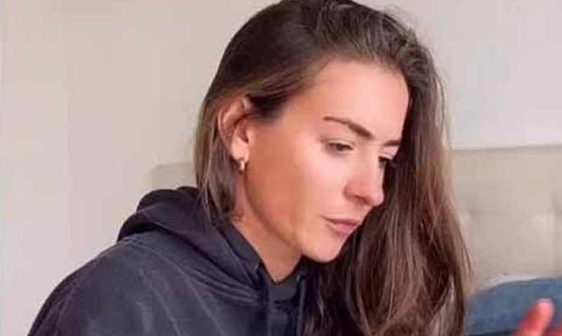 O femeie de 33 de ani a aflat, din întâmplare, că soțul o înșela cu bona. Pozele de vacanță l-au dat pe bărbat de gol