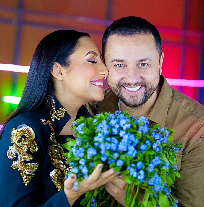 Ce fotografie a postat ANDRA în prima zi a anului! Fanii au reacţionat imediat
