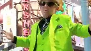 VIDEO Super tare! Un pusti rapper de 9 ani arata cum se practica "Gangnam Style"  la New York! Pregateste-te sa mori de ras!