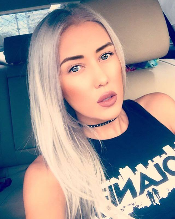 Ana Maria Crudu este make-up artist