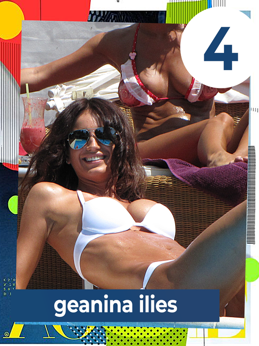 Top 30 sexy-vedete „prinse” în „buza” mării sau pe marginea piscinei