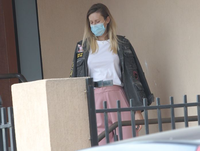 Gabriela Prisăcariu, într-o formă fizică de invidiat. Burtica abia i se observă