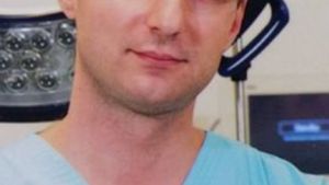 S-a aflat motivul pentru care Radu Mirică, chirurgul din București, s-a aruncat în gol de la etajul 12. Nimeni nu bănuia cu ce se confruntă acasă