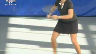 VIDEO "Zana" s-a pus cu burta pe fileu! Uite-o pe Andreea Marin, in fustita scurta, la tenis!