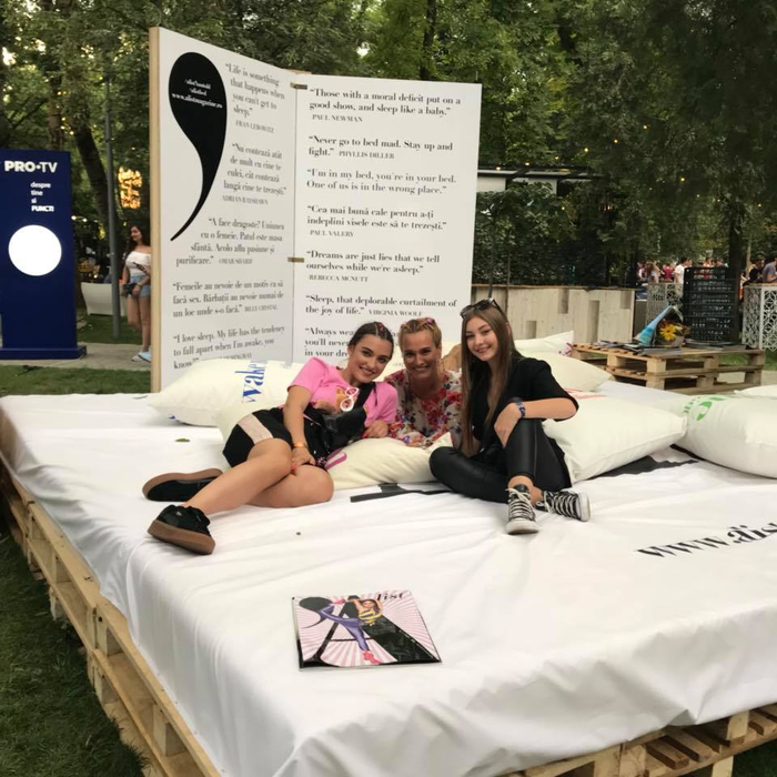 Andreea Esca a dezvăluit cu ce lucru o scoate din pepeni fiica sa, Alexia Eram. Orice mamă cedează în asemenea situație