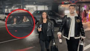 Mr. Cash Jr. a scos-o pe iubi din încurcătură. Fiica mega-milionarului nu mișcă un deget