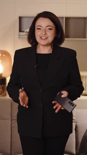 Cum arată Cristina Bâtlan, după ce s-a îngrășat 20 de kilograme într-o lună? E de nerecunoscut