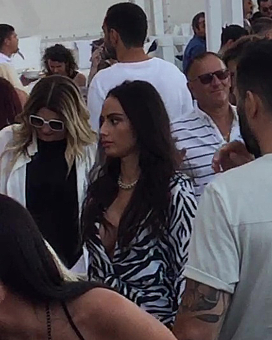 Raluca și Cristi Pulhac s-au distrat în clubul Loft, alături de BRomania