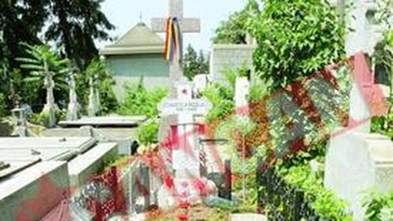 Mormintele Ceausestilor, diversiunea politica de toamna?