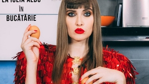Iulia Albu, atac la adresa Andreei Marin și Laviniei Pârva: “Împărțiți-l frățește, fetelor. Doar sunteți obișnuite“