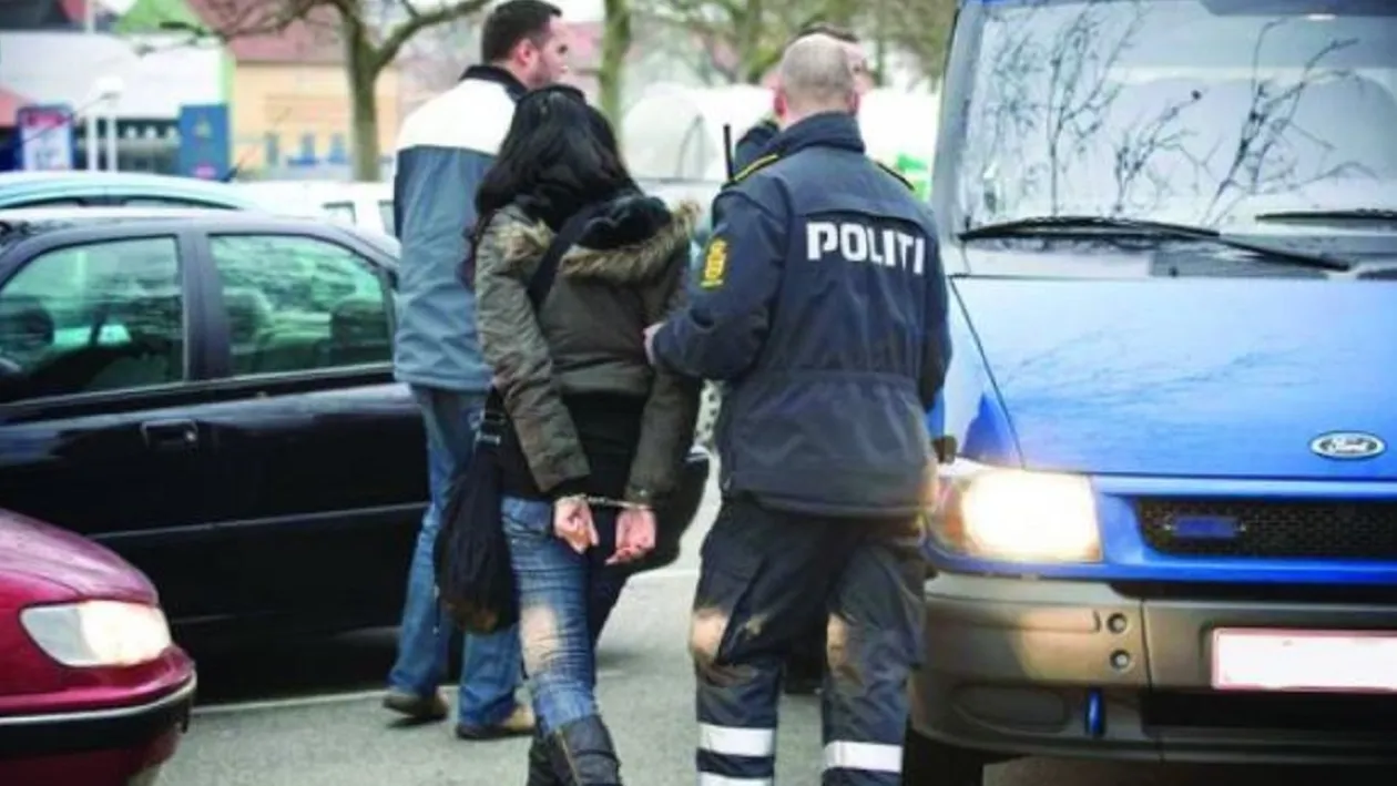 O femeie din Galați a jefuit mai mulți bătrâni printr-o metodă neobișnuită. Polițiștii au fost surprinși când au auzit mărturiile victimelor