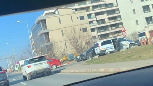Ultima oră. O posibilă amenințare cu bombă la o școală americană din Capitală. Șoseaua Pipera a fost blocată de polițiști