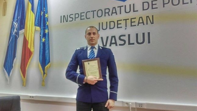 Polițist din Vaslui, obligat de instanță să plătească daune morale unui hoț prins în flagrant