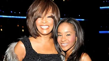 A murit fiica lui Whitney Houston. Tanara a fost deconectata de la aparate. Afla cine a luat dureroasa decizie