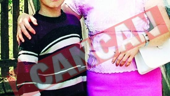 Si-a pus streangul de gat fiindca radeau colegii de el