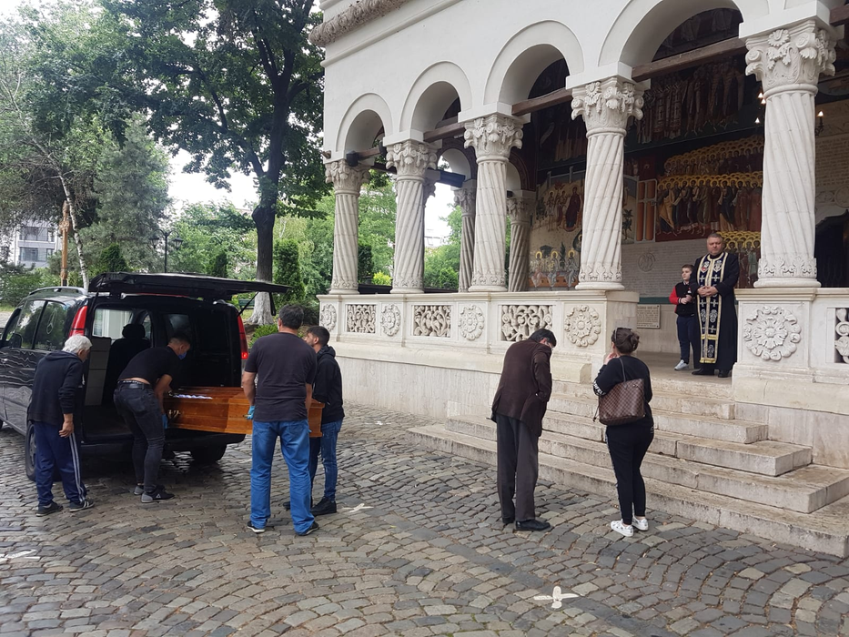 Costin Mărculescu a fost depus la capelă. Unde va fi înmormântat