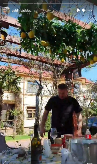Bianca Drăgușanu, postare satirică pe IG Story: “Stai calm”. Gestul romantic făcut de Gabi Bădălău în public | FOTO