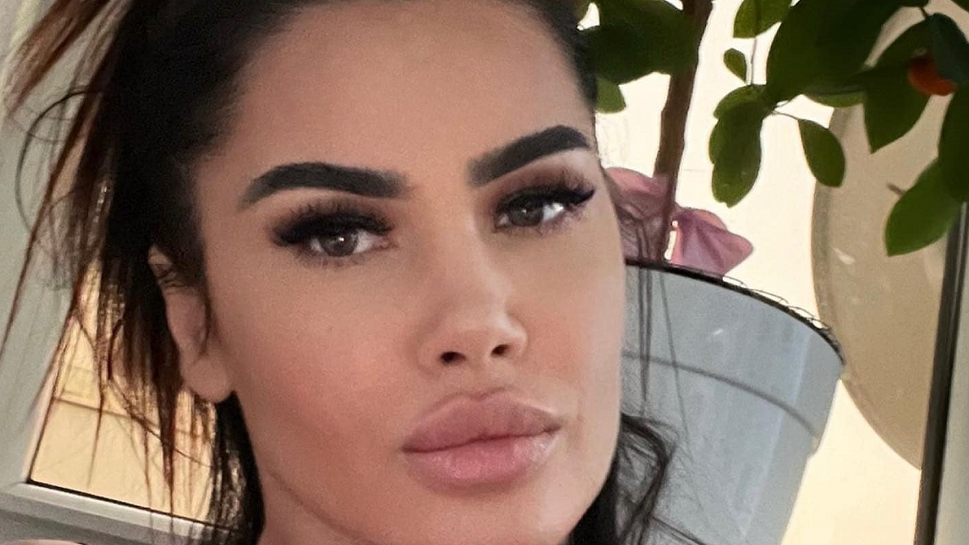Oana Zăvoranu a ajuns să își vândă hainele, după divorțul de Alex Ashraf: “Jale mare”