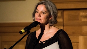 Maia Morgenstern, primele declarații despre oamenii care se roagă la chipul ei într-o catedrală din Columbia. Pe pereții lăcașului sunt poze cu actrița