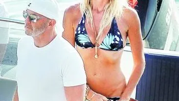 Iubitul lui Elle Macpherson este un gentleman. I-a dat jumatate din avere fostei neveste.Cu 225 de milioane de dolari in conturi, bosniaca se declara incantata de noua lui relatie