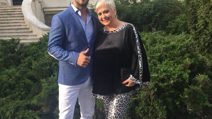 Monica Anghel, imagini cu operaţia suferită la spate: ”Am slăbit, dar vreau să urc pe scenă într-o formă bună!”