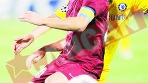 Cadu s-a impacat cu fosta iubita