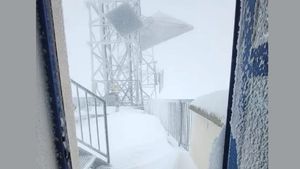 La București au fost 32 de grade, dar a nins în august la sute de km de România. Imaginea zilei vine din Austria