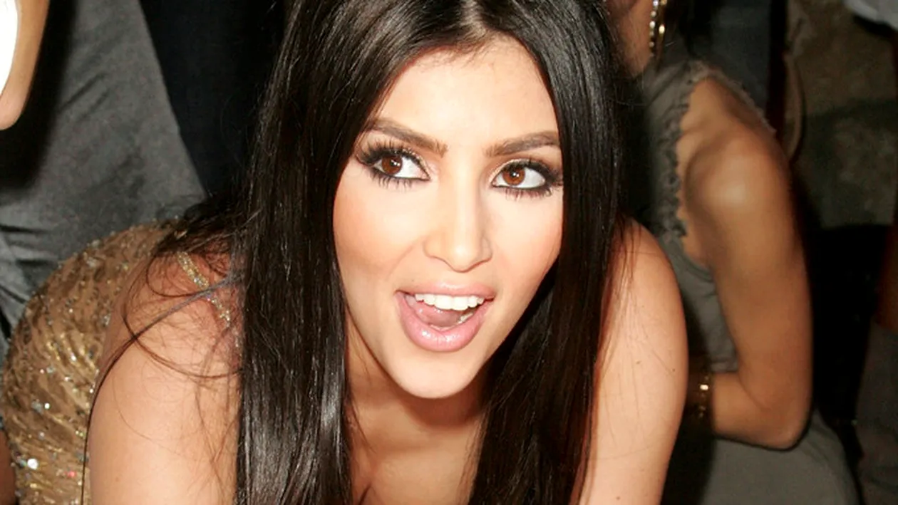 Kim Kardashian si-a schimbat look-ul! A renuntat la blond dupa cateva luni! Cum arata ACUM