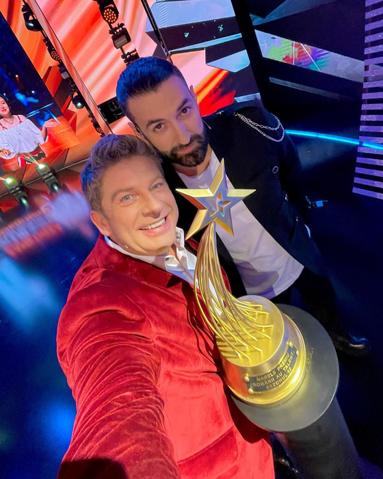 Pavel Bartoș: "Eu dorm pe liniște ancestrală și cu jaluzelele trase, adică nu putem! Trebuie să am liniște și întuneric!"