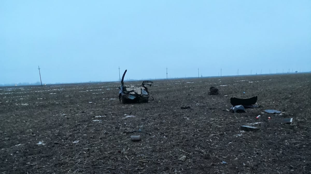 Accident cumplit în Teleorman. Patru persoane au murit după ce au intrat cu BMW-ul într-un copac | VIDEO