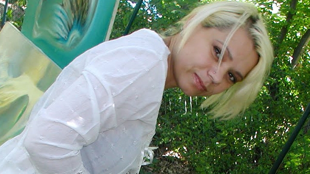 Fotografia ASTA va face istorie! Ce vedeta de la noi si-a pus toate tacamurile pe ea si s-a pozat asa