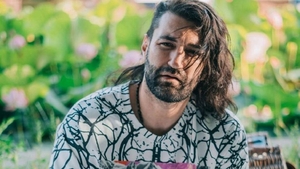 A luat hainele Ginei Pistol din greșeală?! Cum a putut să iasă îmbrăcat Smiley din casă